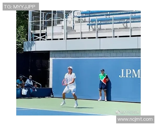 广州网球队与上海网球队赛后复盘分析力量对比与战术探讨 广州网球队与上海网球队赛后复盘分析力量对比与战术探讨