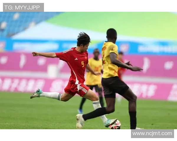 大连足球明星H姓的辉煌历程与对中国足球的深远影响