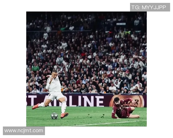 超宠粉的足球明星如何用爱与温暖回馈球迷的支持与热情 超宠粉的足球明星如何用爱与温暖回馈球迷的支持与热情