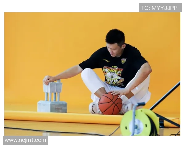 足球明星归乡瞬间真实记录展现温情与荣耀的完美结合 足球明星归乡瞬间真实记录展现温情与荣耀的完美结合